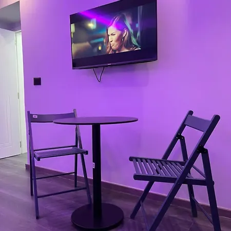 My Comfy Corner 티라나